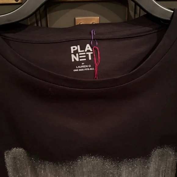 PLANET by Lauren G Metallic T - Picture 4 of 5